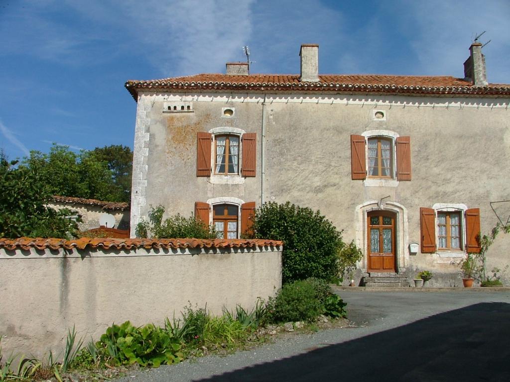 Le Petit Lavoir Saint-Paul-Lizonne Экстерьер фото